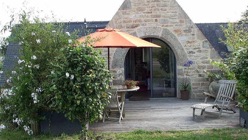 Still 7.jpeg - Terrasse - � M. Wenger